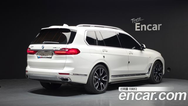 BMW X7 G07 xDrive 30d Design Pure Excellent 6-Seater - фото 1