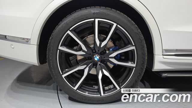 BMW X7 G07 xDrive 30d Design Pure Excellent 6-Seater - фото 4