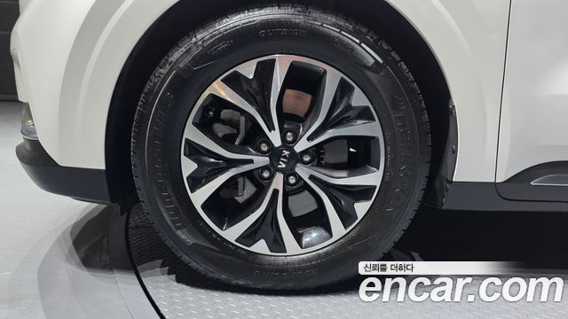 Kia Carnival 4-го поколения Gasoline 9-Seater Signature - фото 4