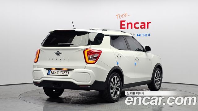 SsangYong Tivoli 1.5 A3 2WD - фото 1