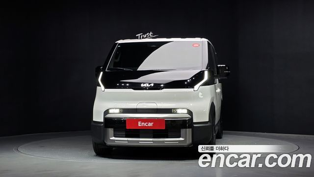 Kia PV5 Passenger 5 Seater Plus - фото 2
