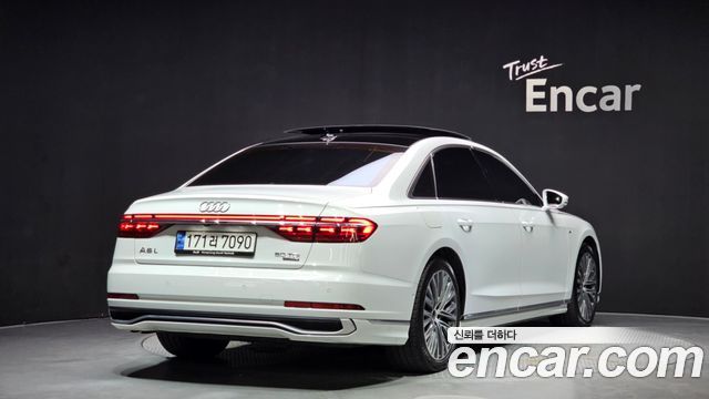 Audi A8 D5 50 TDI Quattro Premium - фото 1