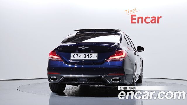 Genesis G70 2.0T Sport Package - фото 3