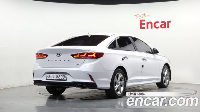 Hyundai Sonata 2.0 Smart Spicial - фото 1