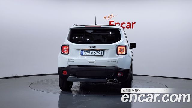 Jeep Renegade 2.0 Diesel Limited AWD - фото 3