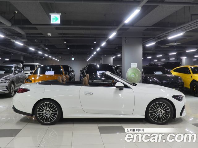Mercedes-Benz CLE-Class C236 CLE200 Cabriolet - фото 1