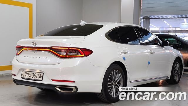 Hyundai Grandeur IG 3.0 LPi Modern (Rental Car) - фото 3