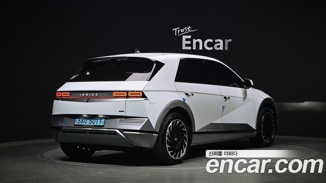 Hyundai Ioniq5 Long Range AWD Prestige - фото 1