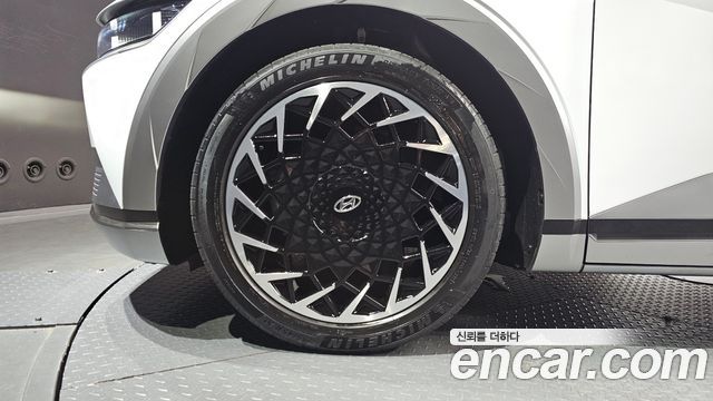 Hyundai Ioniq5 Long Range AWD Prestige - фото 4
