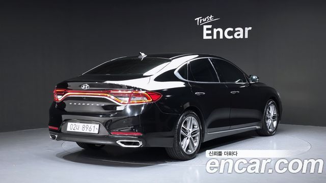 Hyundai Grandeur IG 2.4 Exclusive Special - фото 1