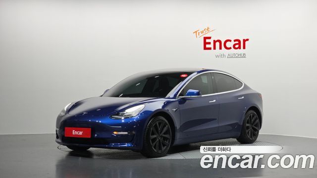 Tesla Model 3 Long Range AWD - фото 0