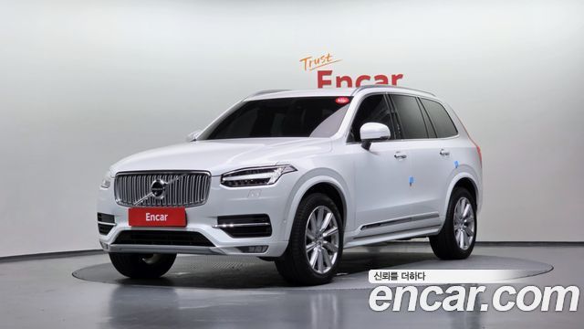 Volvo XC90 2-го поколения D5 Inscription - фото 0