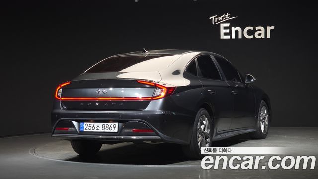 Hyundai Sonata DN8 2.0 Premium - фото 1