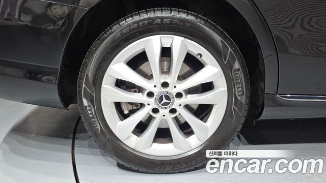 Mercedes-Benz C-Class W205 C200 Avantgarde - фото 4