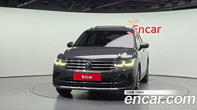 Volkswagen Tiguan 2-го поколения 2.0 TDI Prestige - фото 2