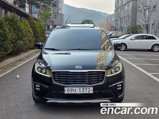 Kia Carnival Новый 9-Seater Noblesse Special - фото 0