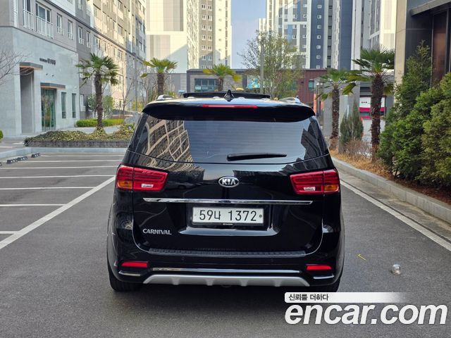 Kia Carnival Новый 9-Seater Noblesse Special - фото 2