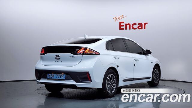 Hyundai Ioniq Новый Q - фото 1