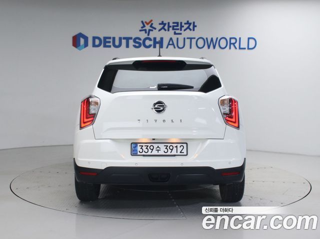 SsangYong Tivoli Gasoline 1.5 2WD V3 - фото 3