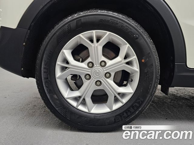 SsangYong Tivoli Gasoline 1.5 2WD V3 - фото 4