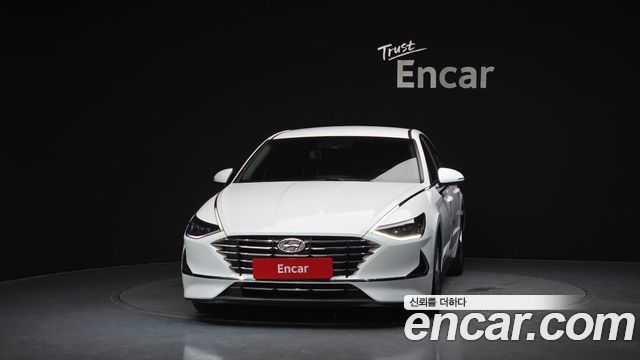Hyundai Sonata DN8 2.0 Premium Family - фото 2