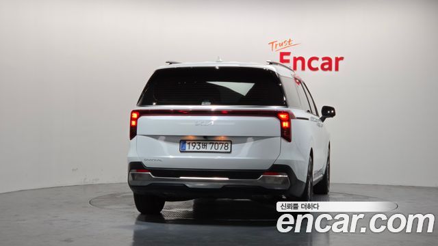 Kia Carnival Новый 4-го поколения 7-Seater Signature - фото 3