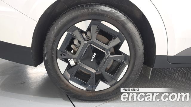 Kia Carnival Новый 4-го поколения 7-Seater Signature - фото 4
