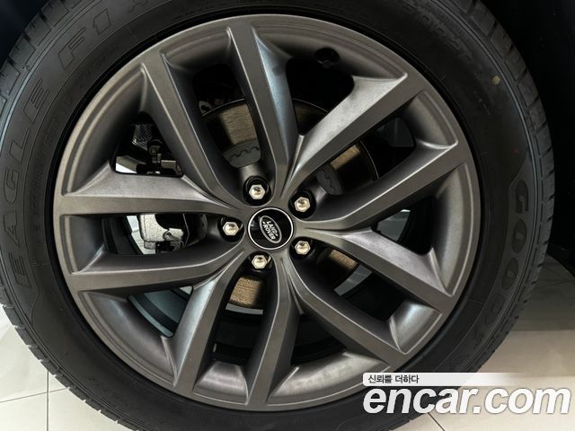 Land Rover Range Rover Velar 2.0 P250 Dynamic SE - фото 4
