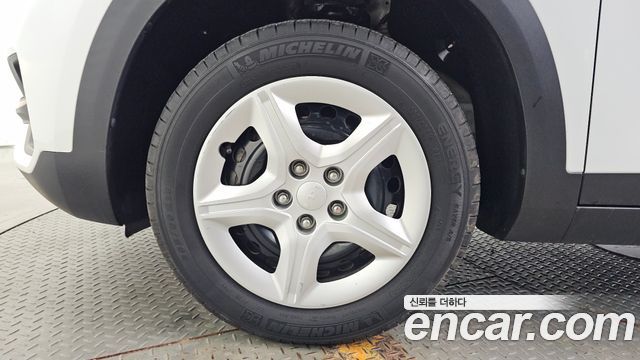 Kia Seltos Gasoline 1.6 Turbo 4WD Trendy - фото 4