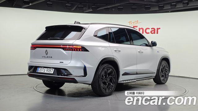 Renault Samsung Grand Koleos 1.5 E-TECH Esprit Alphine 2WD - фото 1