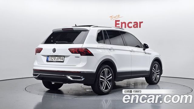 Volkswagen Tiguan 2-го поколения 2.0 TDI 4Motion Prestige - фото 1