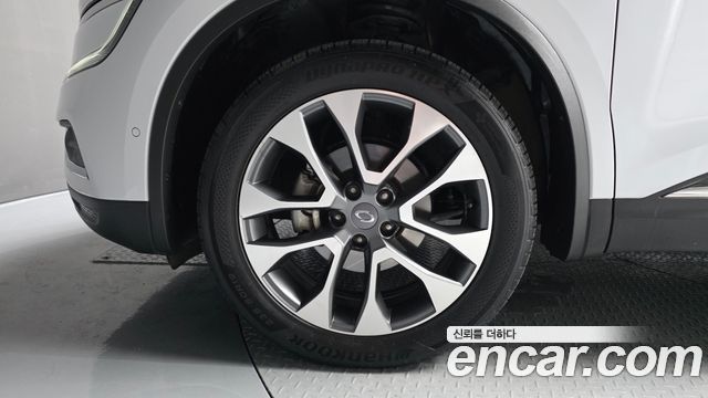 Renault Samsung QM6 Gasoline 2WD RE Signature - фото 4