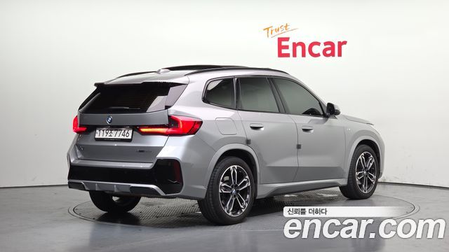 BMW X1 U11 xDrive 20i M Sport - фото 1
