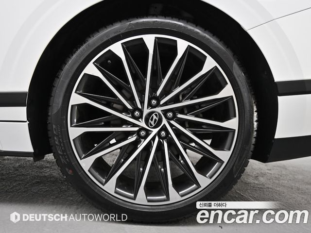 Hyundai Grandeur GN7, гибрид Calligraphy - фото 4