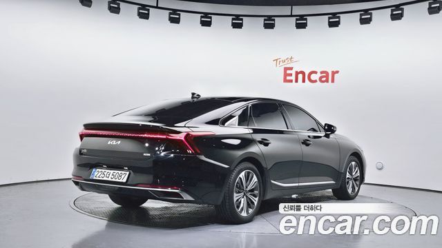 Kia K8 гибрид Noblesse - фото 1