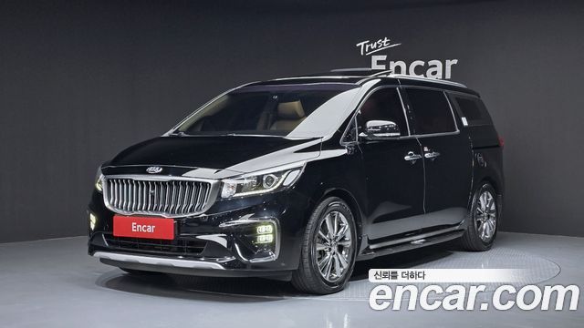 Kia Carnival Новый 9-Seater Prstige - фото 0