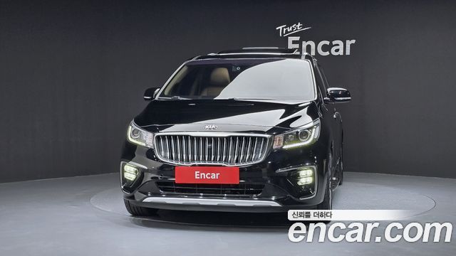 Kia Carnival Новый 9-Seater Prstige - фото 2