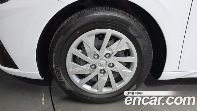 Hyundai Avante CN7 1.6 Smart - фото 4