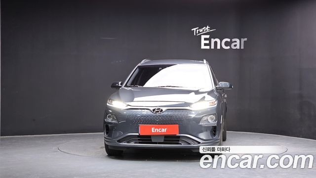 Hyundai Kona Premium - фото 2