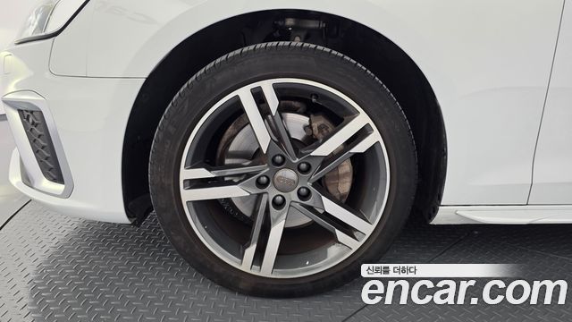Audi A4 B9 40 TDI Quattro Premium - фото 3