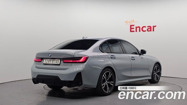 BMW 3-Series G20 320i M Sport - фото 1