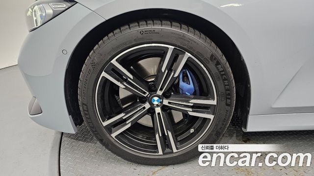 BMW 3-Series G20 320i M Sport - фото 4