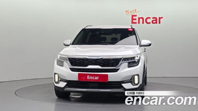 Kia Seltos Diesel 1.6 2WD Signature - фото 2