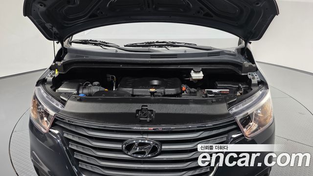 Hyundai Starex Новый Van 3-Seater Smart - фото 4