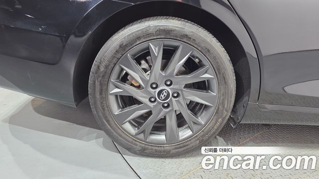 Hyundai Grandeur Новый IG, гибрид Calligraphy - фото 3
