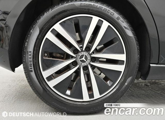 Mercedes-Benz A-Class W177 A220 Hatchback - фото 4