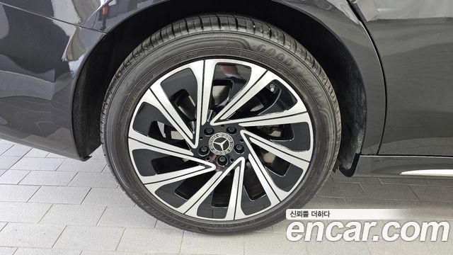 Mercedes-Benz E-Class W214 E300 4MATIC Exclusive - фото 4