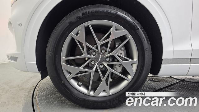 Genesis GV70 2.5T Gasoline AWD - фото 4