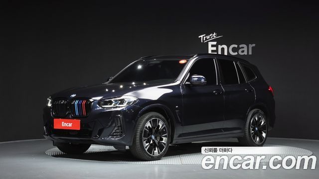 BMW iX3 M Sports - фото 0