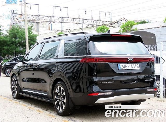 Kia Carnival 4-го поколения 7-Seater Signature - фото 2
